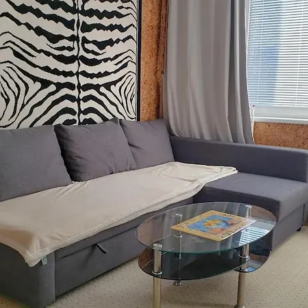 32 Forest View Govedartsi