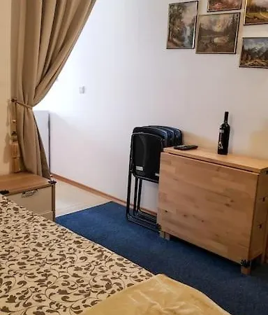 32 Forest View Apartament